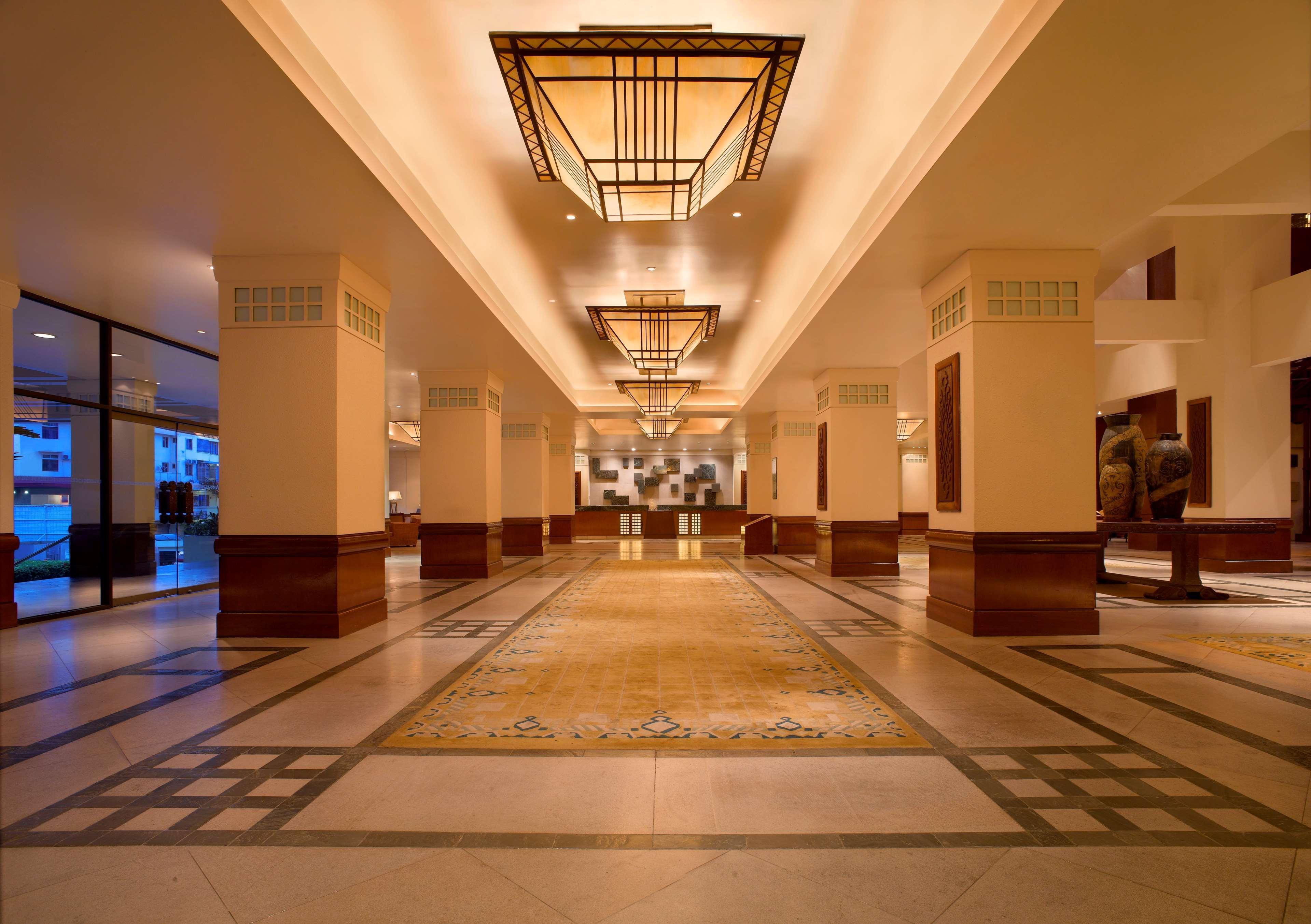 Hyatt Regency Kinabalu Hotel Kota Kinabalu Exterior photo The lobby of the hotel